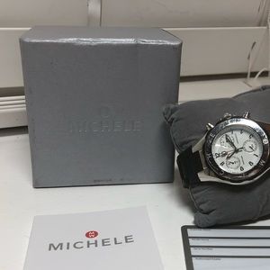 Women’s small jelly watch.